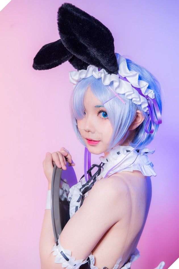 Nóng mắt với cosplay nàng Rem đẹp đến ngất ngây trong Re:Zero