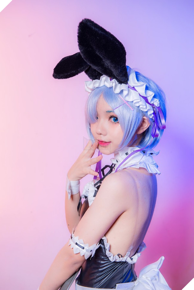 Nóng mắt với cosplay nàng Rem đẹp đến ngất ngây trong Re:Zero