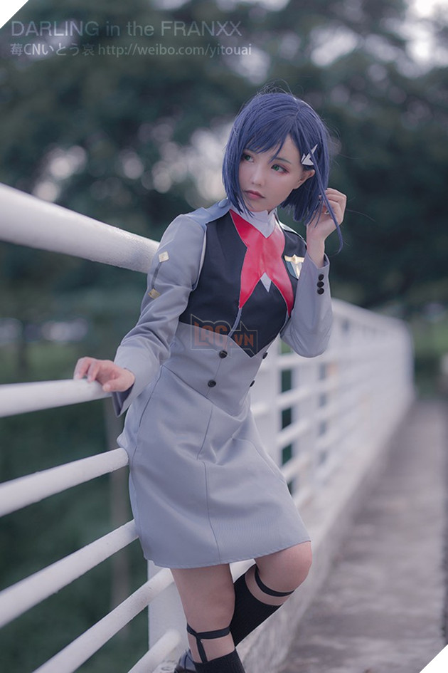 Ngắm cosplay DARLING in the FRANXX cực lạ mắt