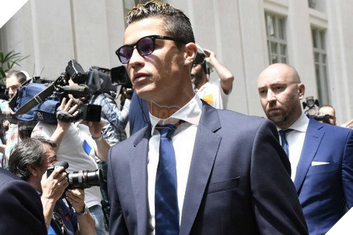 Giải mã sự bùng nổ của Ronaldo trước Tây Ban Nha - Ảnh 1.