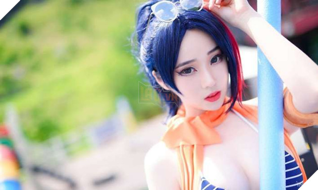 Bỏng mắt với Fiora Tiệc Bể Bơi, cosplay bởi cô nàng đến từ xứ sở Kim Chi