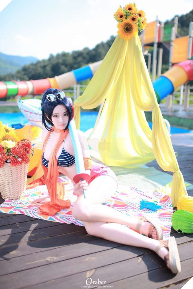 Bỏng mắt với Fiora Tiệc Bể Bơi, cosplay bởi cô nàng đến từ xứ sở Kim Chi