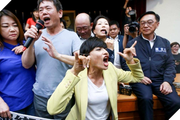 Tổng hợp những hình ảnh siêu bựa của các nhiếp ảnh gia không có tí lương tâm nghề nghiệp gì cả 2