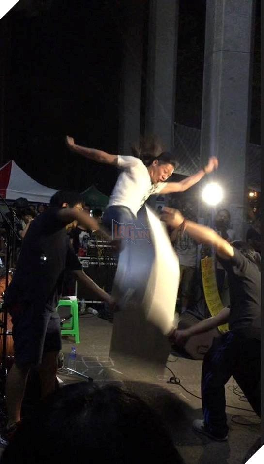 Tổng hợp những hình ảnh siêu bựa của các nhiếp ảnh gia không có tí lương tâm nghề nghiệp gì cả 14