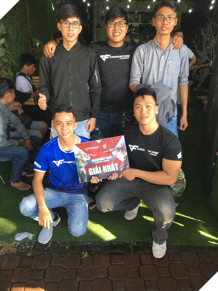 Chùm ảnh ấn tượng của các team đoạt giải tại CFL Monthly Cup tại 8 tỉnh thành 11