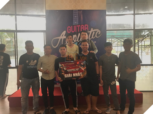 Chùm ảnh ấn tượng của các team đoạt giải tại CFL Monthly Cup tại 8 tỉnh thành 24