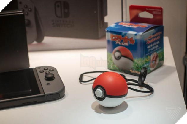 50 đô-la cho Pokeball, 60 đô-la cho Pokemon Let's Go Eevee, chưa tính tiền máy Switch