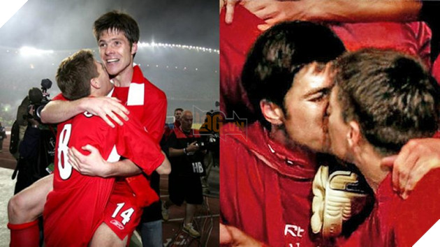 Tổng hợp khoảnh khắc khi các cầu thủ bóng đá tình tứ ngọt ngào không kém gì phim tình cảm 25