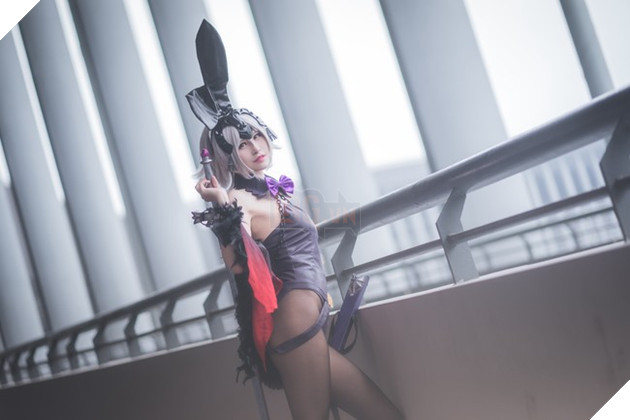 Cosplay Jean D'Arc cực nóng bỏng trong Fate/Grand Order