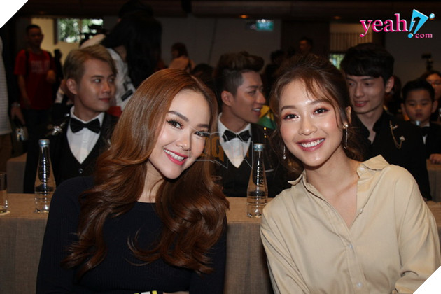 Cùng Yeah1 Fast Forward gặp mặt hàng loạt dàn sao Việt khủng trên thảm đỏ 10
