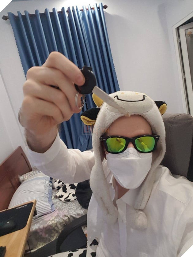 LMHT: Thánh Yi Cowsep bất ngờ mua hẳn xe máy Lead để cosplay Ninja Lead Việt Nam "chuẩn" hơn