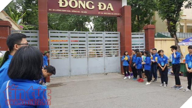 “Đề thi Toán năm nay khó, em nhắm chừng chỉ được có 8 điểm thôi” 9