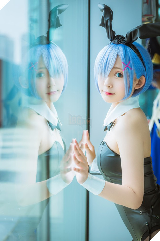 Tuyệt vời cosplay nàng hầu xem "xinh đến ngất ngây" trong Re:Zero