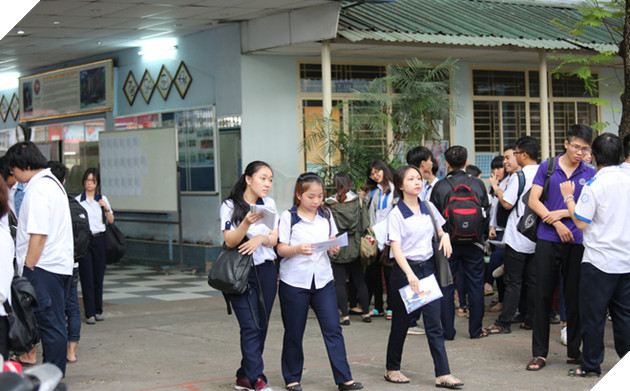 Gá»£i Ã½ ÄÃ¡p Ã¡n 24 mÃ£ Äá» thi mÃ´n Váº­t lÃ½ ká»³ thi THPT Quá»c gia 2018