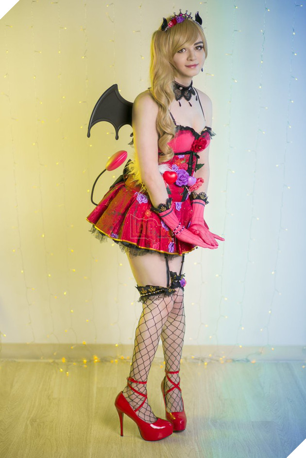 LMHT: Xạ thủ từng đi CKTG tiếp tục khiến fan "Mù Mắt" với bộ cosplay siêu khiêu gợi