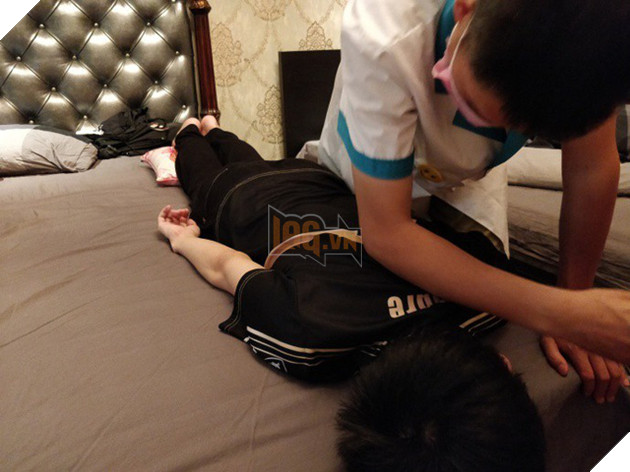 Thấy Uzi chấn thương, Snake Esports mời cả chuyên gia trị liệu về để chăm sóc sức khỏe cho Sofm và đồng đội - Ảnh 8. Thấy Uzi chấn thương, Snake Esports mời cả chuyên gia trị liệu về để chăm sóc sức khỏe cho Sofm và đồng đội - Ảnh 8.