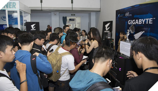 Chùm ảnh sự kiện Intel Extreme PC Master Mùa 5 - Sôi động ngay từ những phút đầu 8