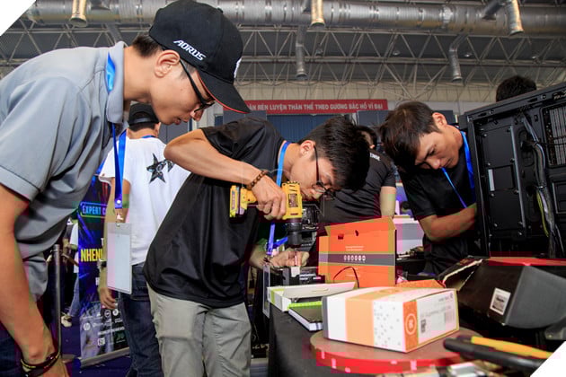 Cùng nhìn lại những hình ảnh sôi động từ Lễ hội trình diễn máy tính lớn nhất Việt Nam - Extreme PC Master mùa 5 13