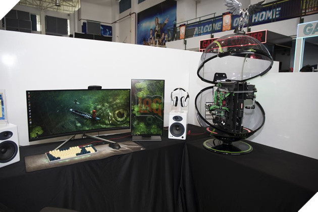 Tổng hợp các bộ máy và góc máy đẹp nhất trong Intel Extreme PC Master Mùa 5 21