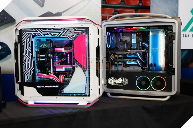 Tổng hợp các bộ máy và góc máy đẹp nhất trong Intel Extreme PC Master Mùa 5 12