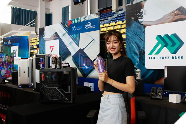 Tổng hợp những bóng hồng trong Intel Extreme PC Master mùa 5