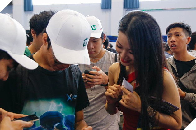 Tổng hợp những bóng hồng trong Intel Extreme PC Master mùa 5 8