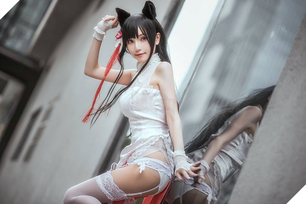 Giải nhiệt hè cùng bộ ảnh Cosplay Azur Lane Blue mỏng manh trước giớ
