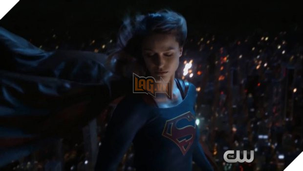 Siêu anh hùng truyền hình DC nhá hàng nóng hổi: Arrow, The Flash, Supergirl và Batwoman