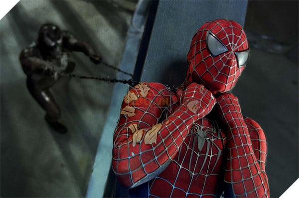 'Venom' - kẻ thù người nhện hé lộ trailer mới, tiết lộ kẻ phản diện