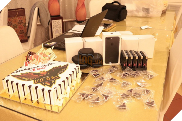 CFL: Clan Làng Vũ Đại tổ chức sinh nhật 1 tuổi hoành tráng tại Hạ Long 2