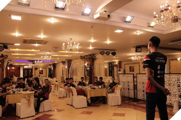 CFL: Clan Làng Vũ Đại tổ chức sinh nhật 1 tuổi hoành tráng tại Hạ Long 7