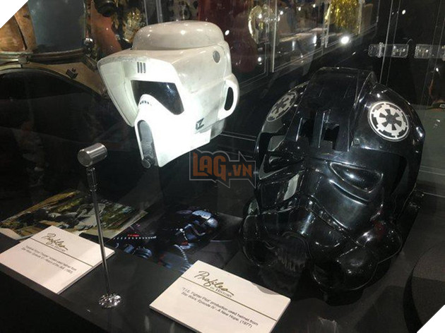 Kiếm ánh sáng trong Star Wars được bán với giá không tưởng: 5,5 tỷ đồng - Ảnh 3.