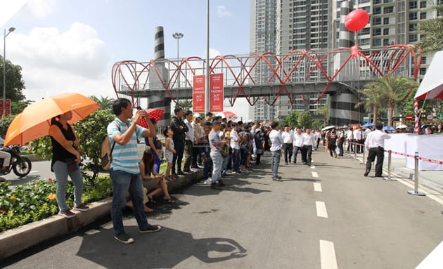 Toàn cảnh Landmark 81 - Tòa nhà cao nhất Việt Nam trong buổi sáng khai trương 3