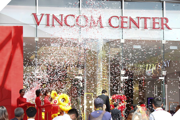 Toàn cảnh Landmark 81 - Tòa nhà cao nhất Việt Nam trong buổi sáng khai trương 8