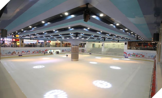 Toàn cảnh Landmark 81 - Tòa nhà cao nhất Việt Nam trong buổi sáng khai trương 14