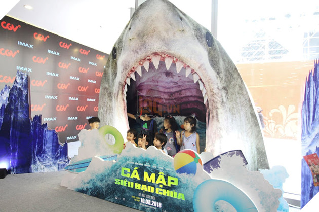 Toàn cảnh Landmark 81 - Tòa nhà cao nhất Việt Nam trong buổi sáng khai trương 12