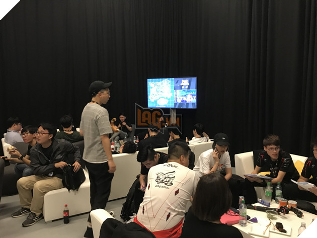 PGI 2018: Mì gói A-One luôn sẵn sàng phục vụ Refund Gaming và các đội tuyển khác tại giải đấu lần này