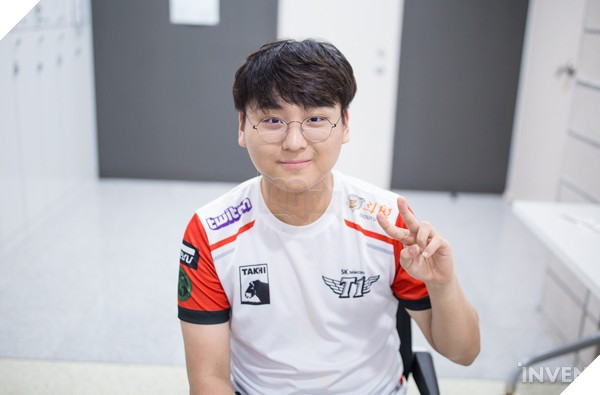 Phản ứng của cộng đồng khi thấy SKT thắng GEN: Pirean là hàng ngoại từ Bắc Mỹ nhập về có khác - Ảnh 5.