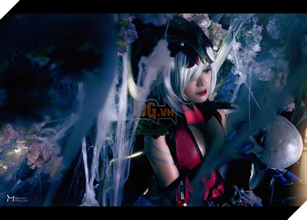 Chết người với vẻ đẹp căng tràn nhựa sống từ Cosplay Elise Huyết Nguyệt ma mị 4