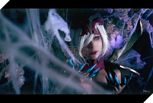 Chết người với vẻ đẹp căng tràn nhựa sống từ Cosplay Elise Huyết Nguyệt ma mị 9