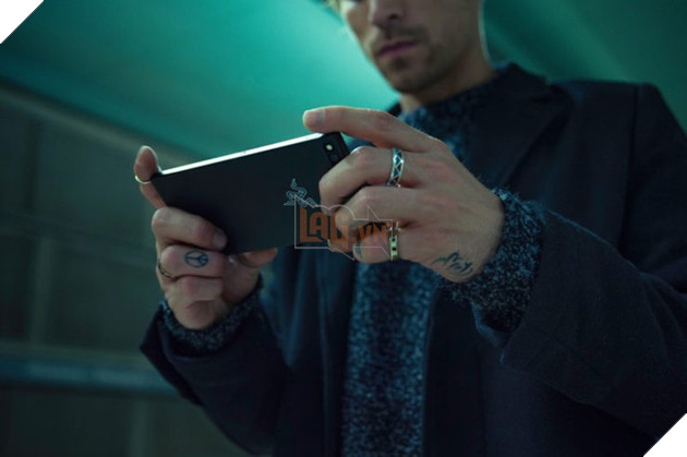Smartphone chiến game khủng Razer Phone 2 rục rịch ra mắt vào ngay cuối năm 2018 này - Ảnh 1. Smartphone chiến game khủng Razer Phone 2 rục rịch ra mắt vào ngay cuối năm 2018 này - Ảnh 1.