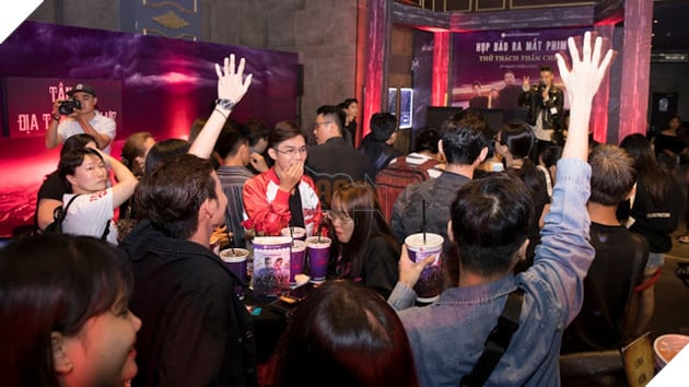 Khi Ngoc Trai lam nguoi dan dat khan gia vuot qua Thu thach Than chet 12 Khi Ngọc Trai làm người dẫn dắt khán giả vượt qua Thử thách Thần chết 12
