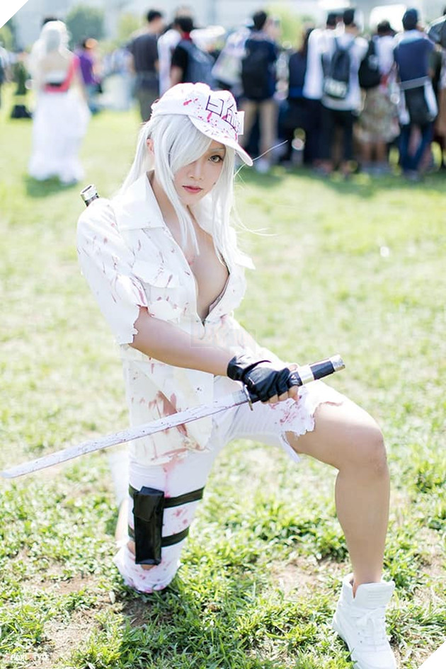 Rung rẩy trước vẻ đẹp chết người của nữ cosplayer Bạch Cầu trong bộ anime Hataraku Saibou  3