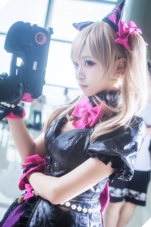 Lạ mắt cosplay nàng D.Va cực dễ thương trong Overwatch - Ảnh 1. Lạ mắt cosplay nàng D.Va cực dễ thương trong Overwatch - Ảnh 1.