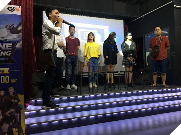 ROS Mobile: Bien nguoi tham du offline Chien Dich Sinh Ton cuoi tuan qua tai Ha Noi 26 ROS Mobile: Biển người tham dự offline Chiến Dịch Sinh Tồn cuối tuần qua tại Hà Nội 26