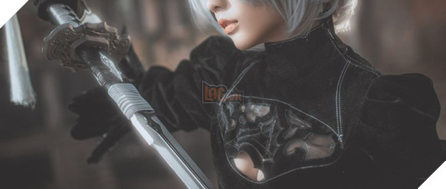 Bỏng mắt với cosplay về cô nàng 2B trong Nier: Automata - Ảnh 2. Bỏng mắt với cosplay về cô nàng 2B trong Nier: Automata - Ảnh 2.