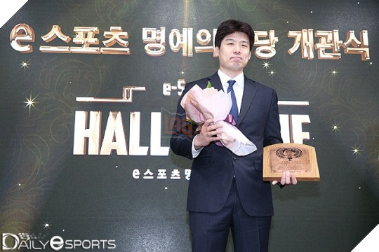 LMHT: Hàn Quốc tổ chức lễ xuất quân đi ASIAD 2018, Faker và Bengi nhận danh hiệu danh giá 12