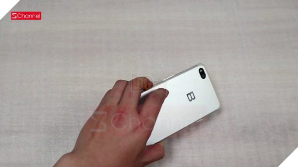 Bphone 3 bất ngờ xuất hiện trước thời điểm ra mắt: Thiết kế quen thuộc, giá bán dễ chịu 2