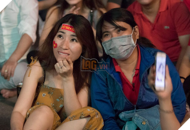 Olympic Việt Nam - Olympic Syria: Cả nước mong tin thắng trận 19