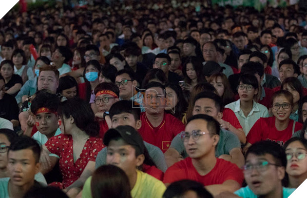 Olympic Việt Nam - Olympic Syria: Cả nước mong tin thắng trận 20